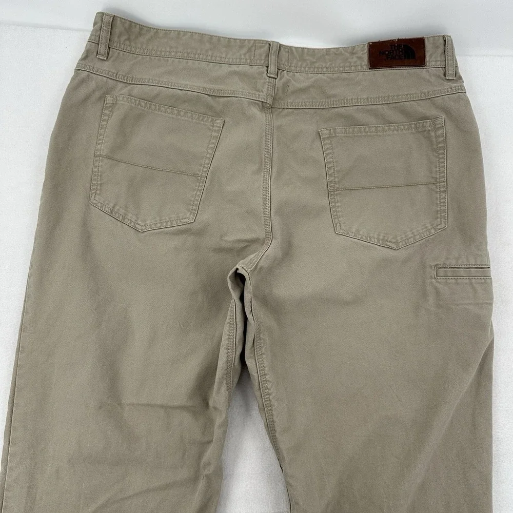 The North Face Long Khaki Tan Cotton Nylon Straight Leg Utility Pants Mens 40